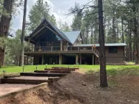 Forest Lakes Mountain Getaway, newer luxury cabin 4/3ba 2815sq feet