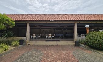 OYO 91099 Villa Impiana
