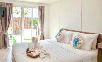Charome Resort