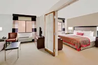 Ramada by Wyndham Marquette Hotels in Marquette