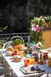 Villa Leonardo in the Heart of Positano Central Location