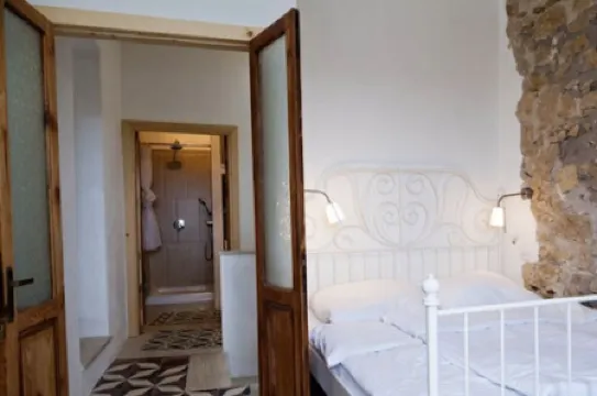 Sea View Dream: 70 Sqm Panoramic Rooftop Terrace with Nature and Sea Views