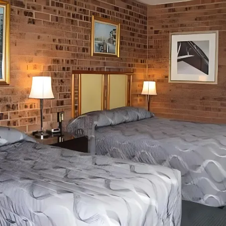 The Wayfarer Motel