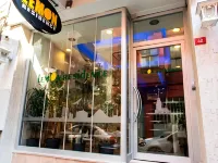 Lemon Residence โรงแรมใกล้จัตุรัส Cihangir Square