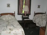 5/2 Old Farmhome-Beautiful Valley Views-Near Skiing-Sugarbush