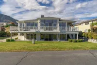 Bright Water Sunrise Home at Wapato Point Resort 5-bed Close to Sandy Beach/Pool