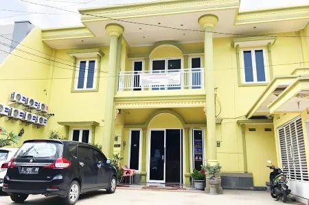 Homestay Babussalam Rungkut Mitra RedDoorz