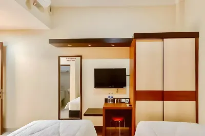RedDoorz Plus Syariah Near Cirebon Super Block Mall 2 Hotels in Lemahwungkuk