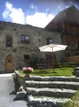 Val D Azur B C - Homestays