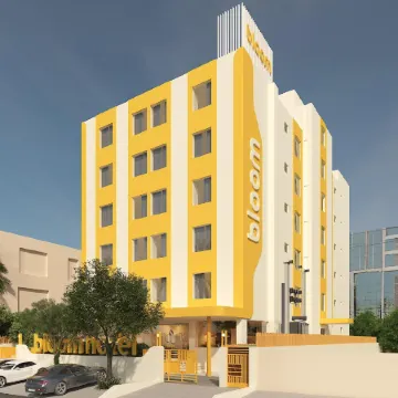 Bloom Hotel - Sector 62