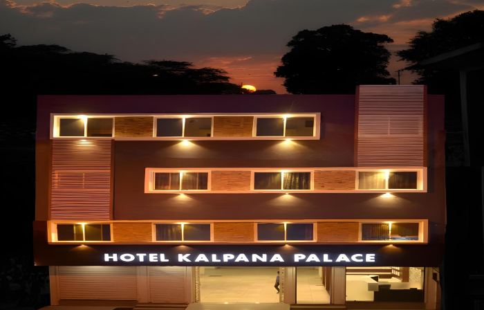 Hotel Kalpana Palace