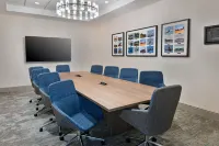 Hilton Garden Inn Tampa Airport Westshore - Airport Shuttle
