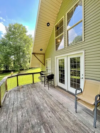 Relaxing Getaway Cabin in Winchester, TN