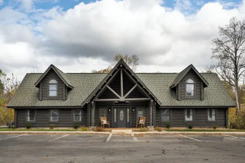 The Blackburn Grand Cabin