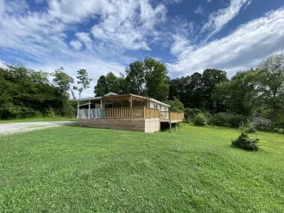 Harrison Bay Hideaway .3 Mi to Lake & 2 Mi to Golf Hotels near The Ministry Center