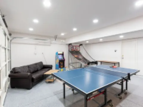 Spacious Paradise - Game Room, Legoland, Hot Tub, Private Gym Hotels in Vista