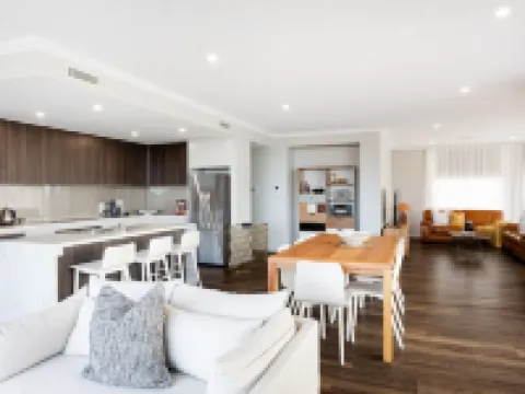 Coastal setting minutes from beach and shops Hotel a Ulladulla