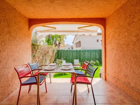 Clos Etienne Отели рядом с достопримечательностью «Ботанический сад»