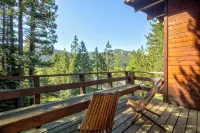 NEWLY REMODELED6 Bedrooms/3.5 Baths-Sleeps 14AWESOME VIEWS Hot Tub & Sauna