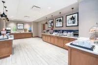 Hampton Inn & Suites Newburgh - Stewart Airport