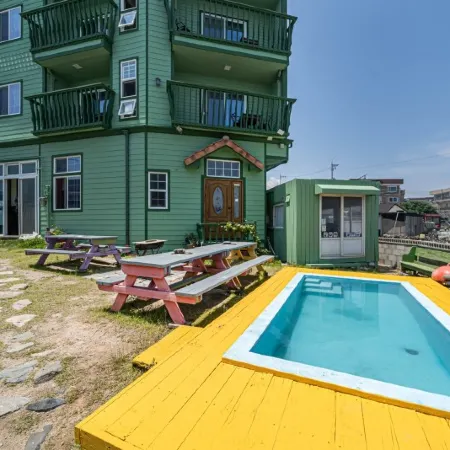 Ulsan Bluebird Pension