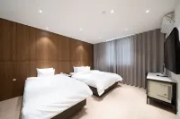 Gwangju Edition Hotel Gwangcheon Branch (Formerly Urban Life Hotel)