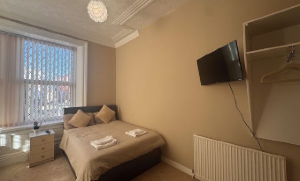 4. 호텔 소피아..