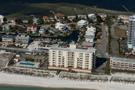 Sans Souci Unit 307 Отели рядом с достопримечательностью «Pensacola Beach Gulf Pier»