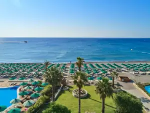 Top 10 4-Star Select Hotels in Kallithea