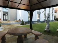 Naam Hotel & Apartments Frankfurt City-Messe Airport Hotels near Rebstockpark