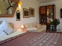 Chalet Valley Hotels in Valley