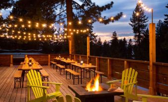 Basecamp Tahoe South