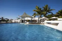 Itapema Beach Hotel & Convention by Nobile - Beach