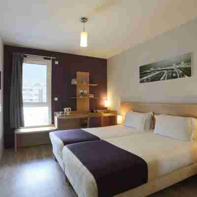 Eastlodge Lyon Est Eurexpo Rooms