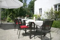 Gasthaus Zur Linde Hotels in Dorfen
