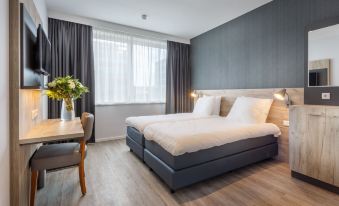 Joy Hotel