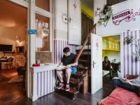 Baroque Hostel & Coworking Hotels in Budapest