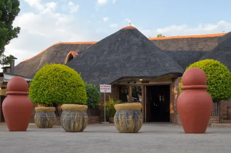 Cest Si Bon Hotel Отели в г. Очиваронго