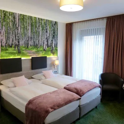 Hotel Wurms Hotels near Volksgarten