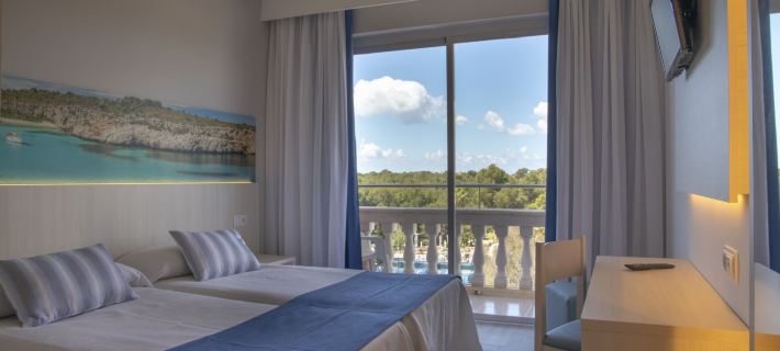Ona Luna Park Hotels in Llucmajor