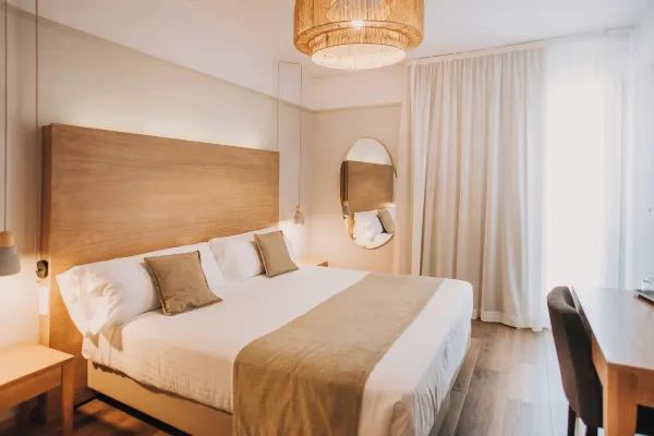 溫莎託薩飯店 – 限成人+16 房間 Photos