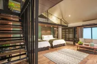 Nuuk Taal Lake Hotels in Laurel