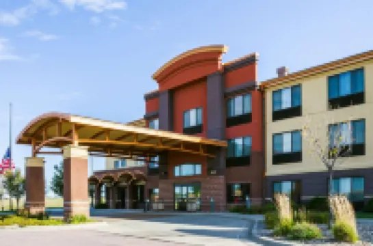 Clarion Pointe Sioux Falls Airport Hotels in 