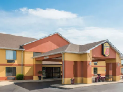 Super 8 by Wyndham Troy IL/St. Louis Area Hotels in Troy