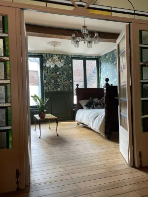 La Petite Foret Art Deco Apartment in Brussels