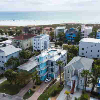 A Somewhere is Here by Beachside Management Hotel Exterior