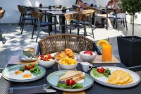 Hillside Elegance Hotels near Fira