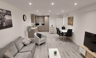Modern 2 Bedroom Apartments - Camberley