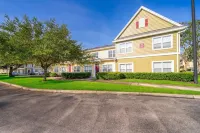 Enchanted Townhome Near Disney Parks 3Br Hotel in zona Give Kids The World Village