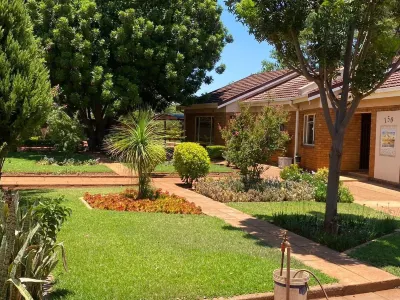 FarmStead Retreat Hotels in Dipompong